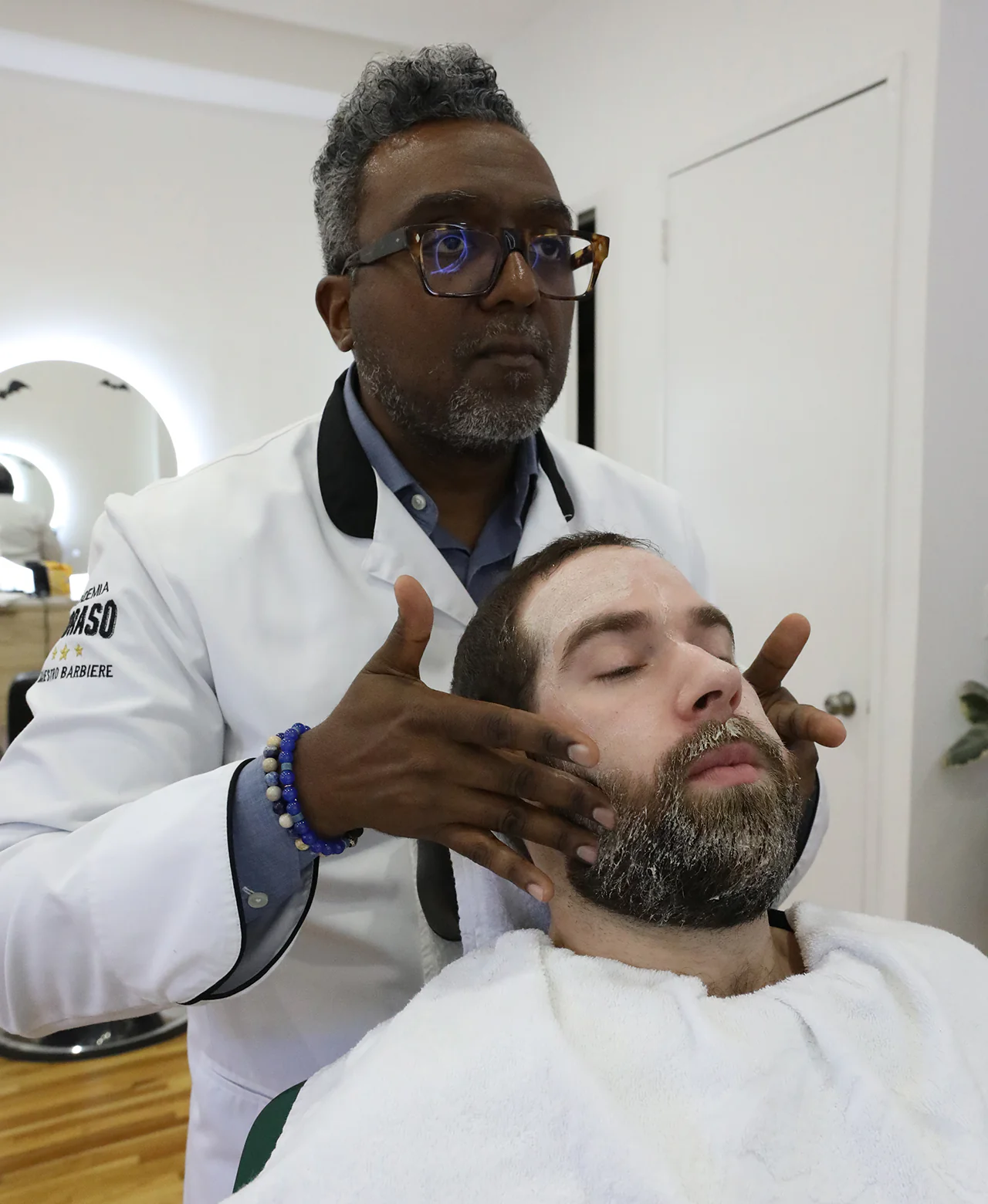 Exfoliating Beard Paste and Facial Scrub: Mint & Rosemary - Image 3