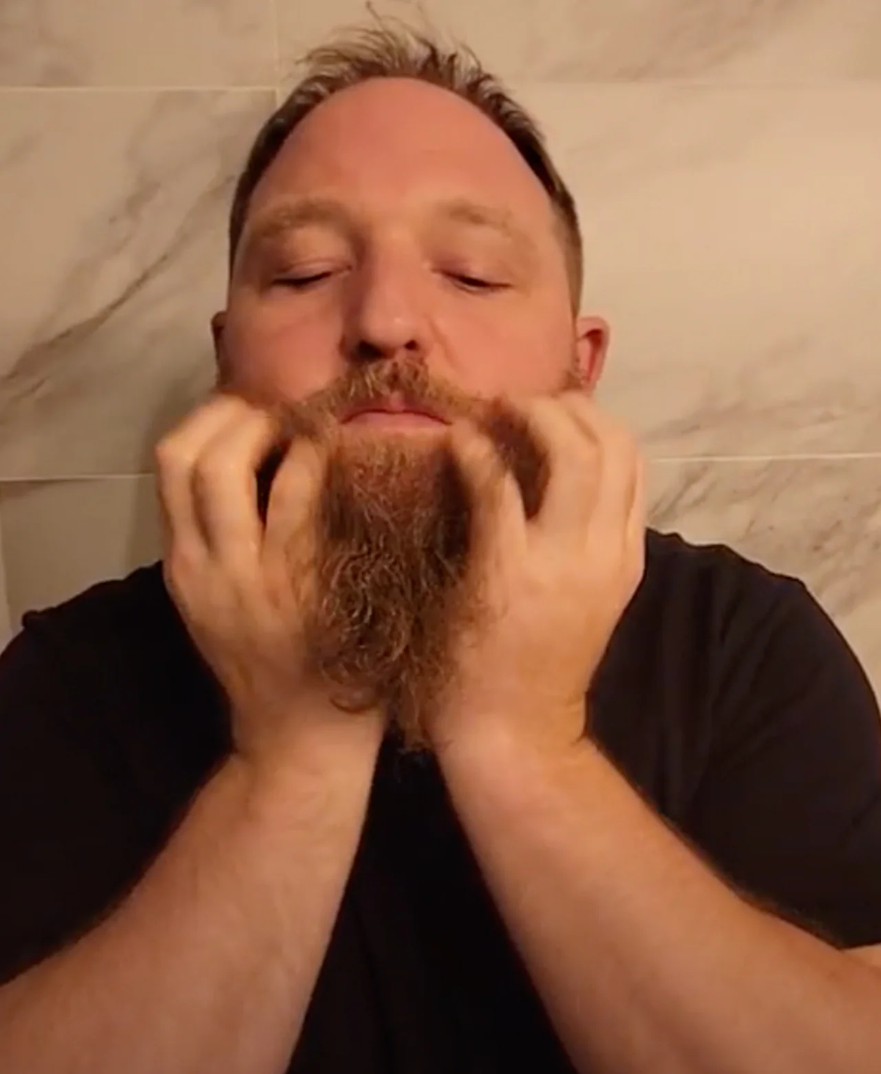 Hot Oil Beard Treatment: Wood & Spice - Image 6