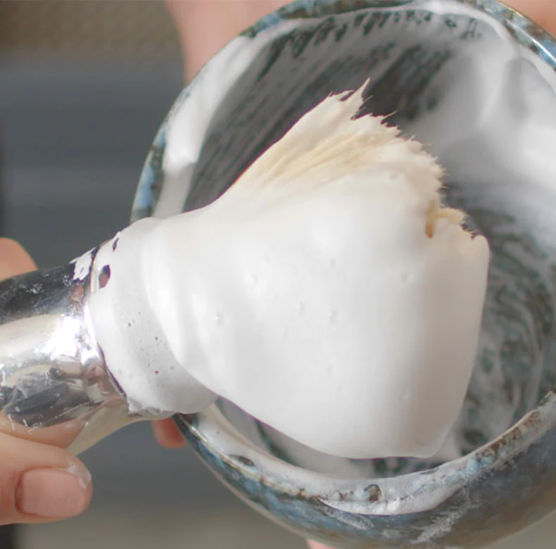 Shaving Cream Tube: Sensitive Skin - Image 3